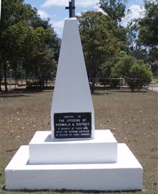 Koumala War Memorial - thumb 1