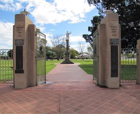Goondiwindi War Memorial - Australia Accommodation