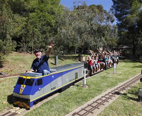 Willans Hill Miniature Railway - Accommodation in Brisbane