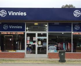 Vinnies - Accommodation Nelson Bay