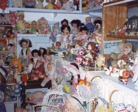 Gerogery Doll Museum - thumb 1