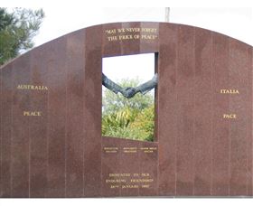 Cowra Italy Friendship Monument - Attractions