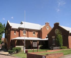 The Cowra Heritage Walk - Accommodation Adelaide