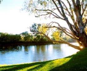 Albury - Murray River Precinct - Attractions Melbourne