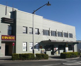 Katoomba Family Hotel and Restaurant - Tourism Adelaide