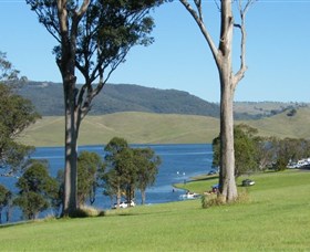 Lake St Clair - Tourism Canberra