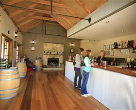 Savannah Estate Winery And Cellar Door - thumb 2