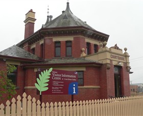 Yarram Courthouse Gallery Inc - Wagga Wagga Accommodation