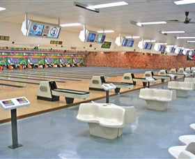 Bateau Bay Ten Pin Bowl - Accommodation in Surfers Paradise