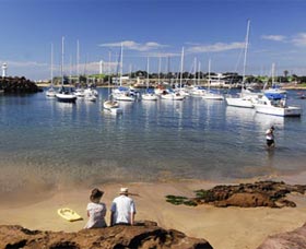 Belmore Basin - New South Wales Tourism 