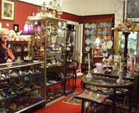 Nerilee Antiques - Accommodation Noosa
