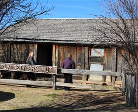 The Early Settlers Hut - thumb 2