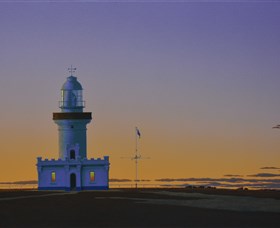 Shoalhaven Fine Art and Framing - Geraldton Accommodation