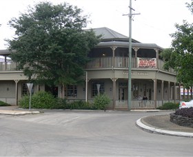 The Hotel Cecil - Accommodation in Bendigo