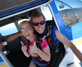 Skydive Oz: Batemans Bay - thumb 1