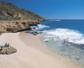 Red Bluff at Quobba Station - Accommodation Main Beach