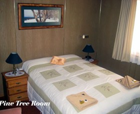 Sages Haus Bed and Breakfast - Wagga Wagga Accommodation