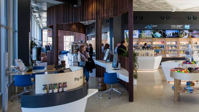 Canberra and Region Visitors Centre - Whitsundays Tourism