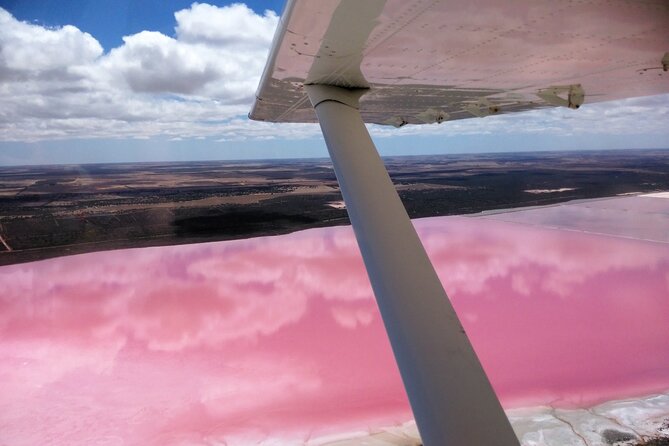 70-minute Pink Lake Scenic Flight - thumb 3