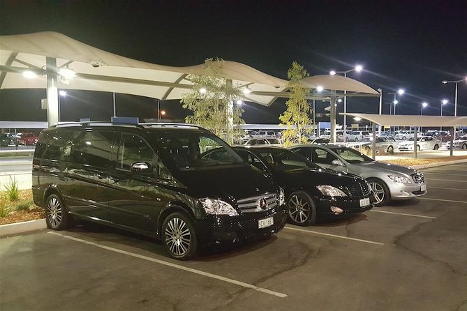 Perth Departure Transfer By Private Chauffeur: Perth City Center To Airport - thumb 0