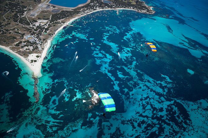 Rottnest Skydive + Perth Barack St Ferry Package - thumb 2