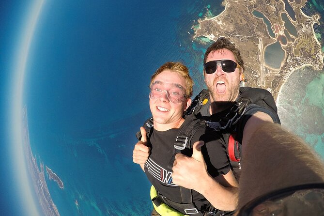 Rottnest Skydive + Perth Barack St Ferry Package - thumb 5
