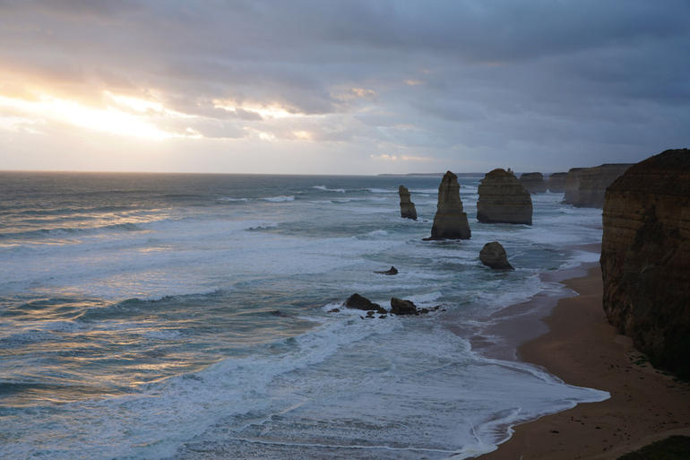 Full-Day Great Ocean Road And 12 Apostles Sunset Tour From Melbourne - thumb 2