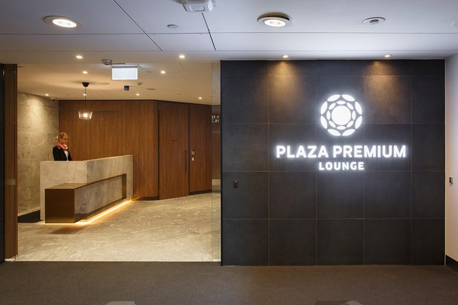Melbourne Airport Plaza Premium Lounge - thumb 2