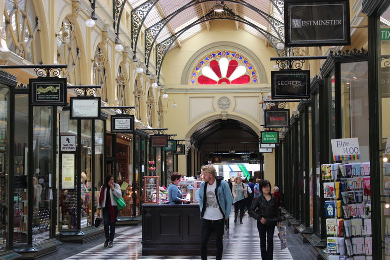 Melbourne Lanes And Arcades Walking Tour - thumb 2