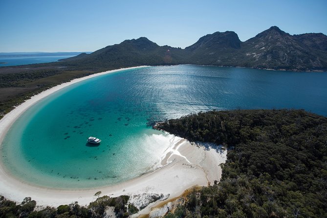 Wineglass Bay Cruise from Coles Bay - Surfers Gold Coast