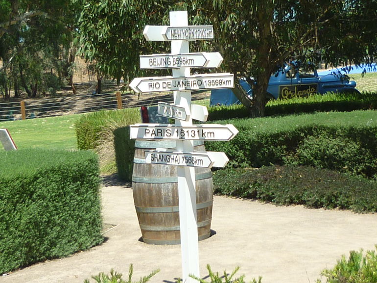 Adelaide Super Saver: Adelaide City Sightseeing Tour Plus Barossa Valley And Hahndorf Tour - thumb 4