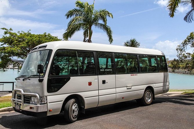 Shuttle From Proserpine Airport To Airlie Beach - thumb 0