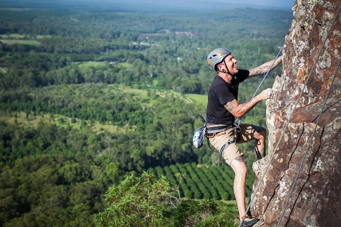 Glass House Mountains Rock Climbing Experience - thumb 4