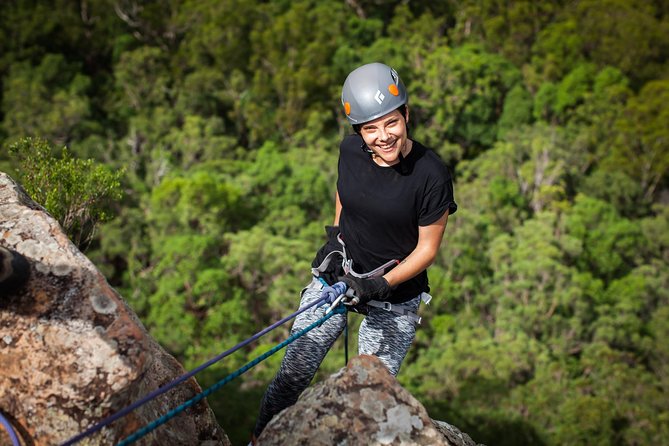 Glass House Mountains Abseiling Experience - thumb 1