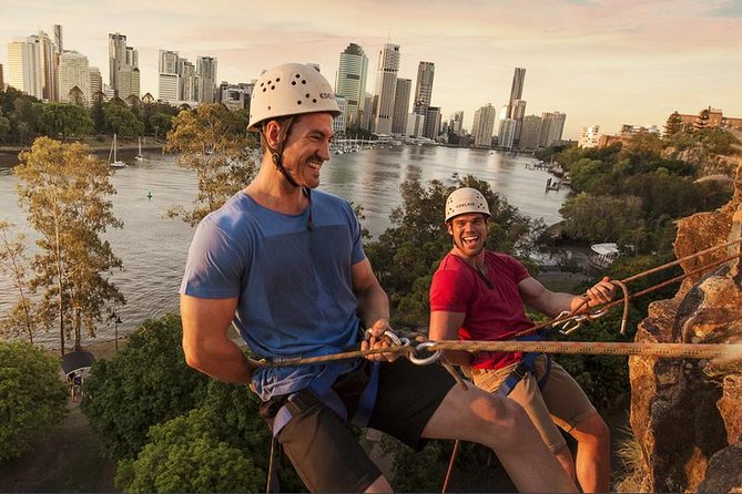 Abseiling The Kangaroo Point Cliffs In Brisbane - thumb 7
