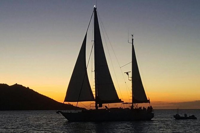 Magnetic Island Sunset Sail - Accommodation Gladstone