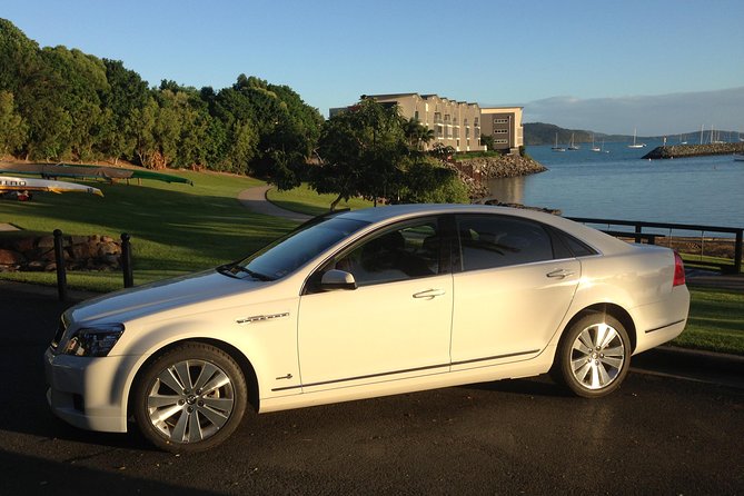 Limo From Proserpine Airport To Airlie Beach - Accommodation ACT 0