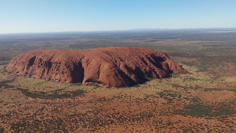 Uluru & Kata Tjuta Grand View Helicopter Flight - Find Attractions 3