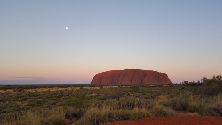 Uluru (Ayers Rock) Sunset With Outback Barbecue Dinner And Star Tour - ACT Tourism 2