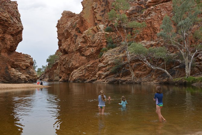 West MacDonnell Ranges Small-Group Full-Day Guided Tour - Accommodation ACT 4
