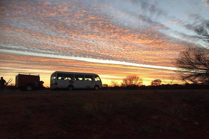 Bus Transfer: Alice Springs To Ayers Rock Resort - ACT Tourism 0