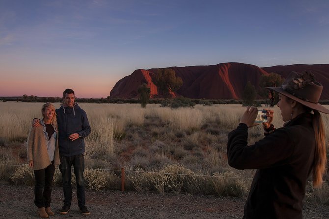Highlights Of Uluru Including Sunrise And Breakfast - ACT Tourism 1