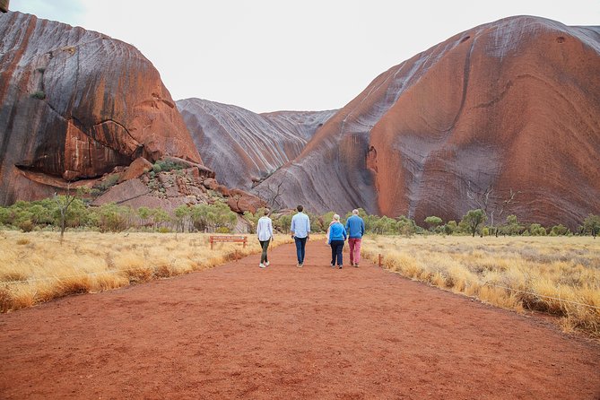 2-Day Uluru (Ayers Rock) And Kings Canyon Tour From Alice Springs - thumb 1
