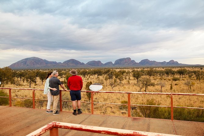 Ayers Rock Combo: Uluru Base And Sunset Plus Uluru Sunrise And Kata Tjuta With An Optional BBQ Dinner Or Kings Canyon Day Trip - thumb 4