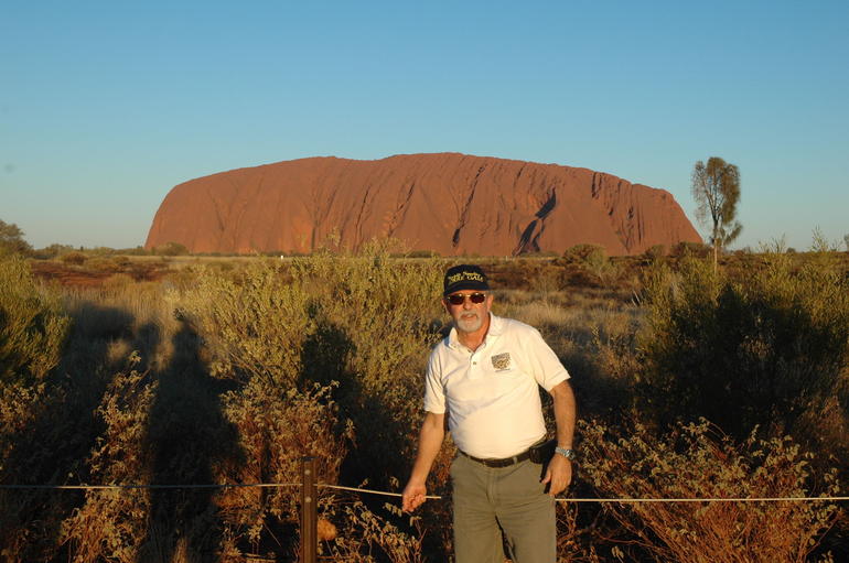 Uluru (Ayers Rock) And The Olgas Tour Including Sunset Dinner From Alice Springs - Accommodation ACT 8
