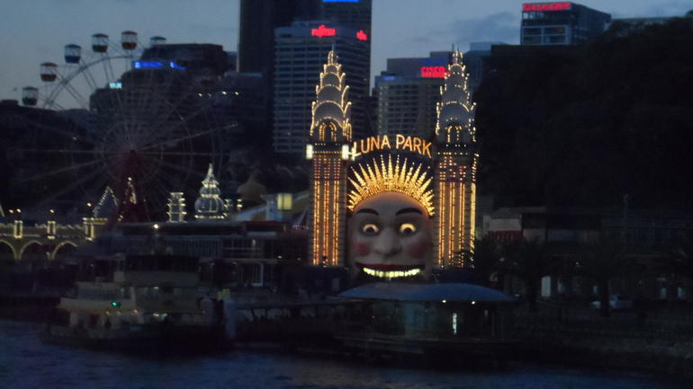 Sydney Harbour Sunset Dinner Cruise - Find Attractions 21