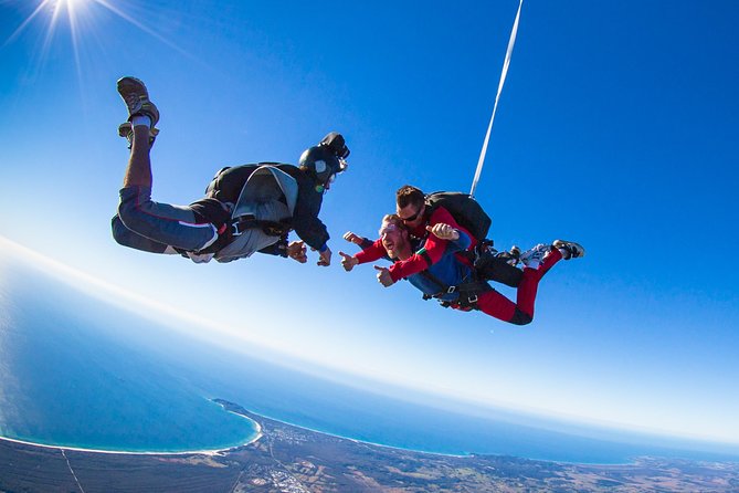 Byron Bay Tandem Sky Dive - Find Attractions