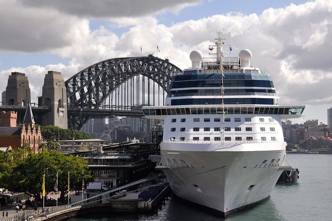 Shuttle Transfer From Cruise Ship Terminal At Circular Quay To Sydney Airport - Accommodation ACT 3