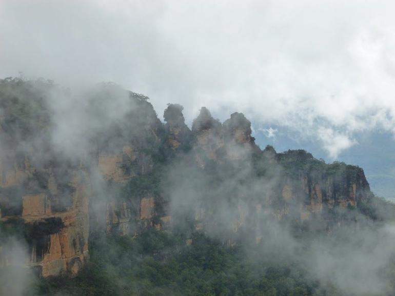 Blue Mountains And Jenolan Caves Motorcoach Day Tour - Find Attractions 14