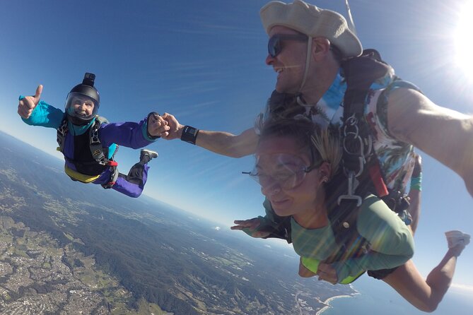 Coffs Harbour Ground Rush Or Max Freefall Tandem Skydive On The Beach - Find Attractions 7